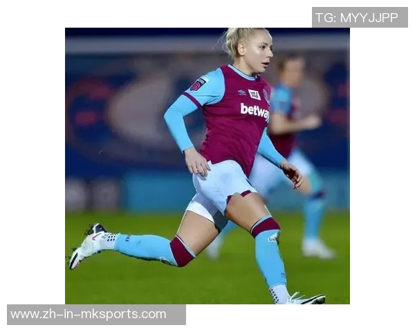 年轻足坛帅哥球星盘点颜值与实力并存的绿茵新生代 年轻足坛帅哥球星盘点颜值与实力并存的绿茵新生代